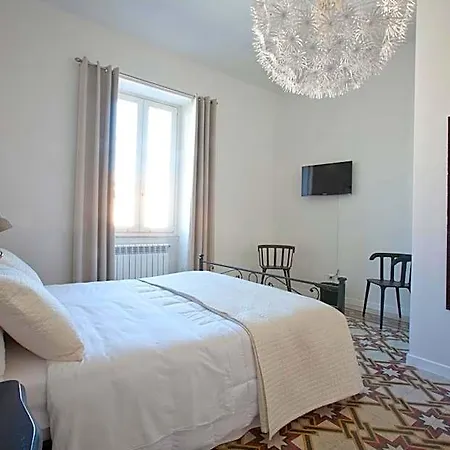 Alojamento de Acomodação e Pequeno-almoço Saint Peter's Keys 4*